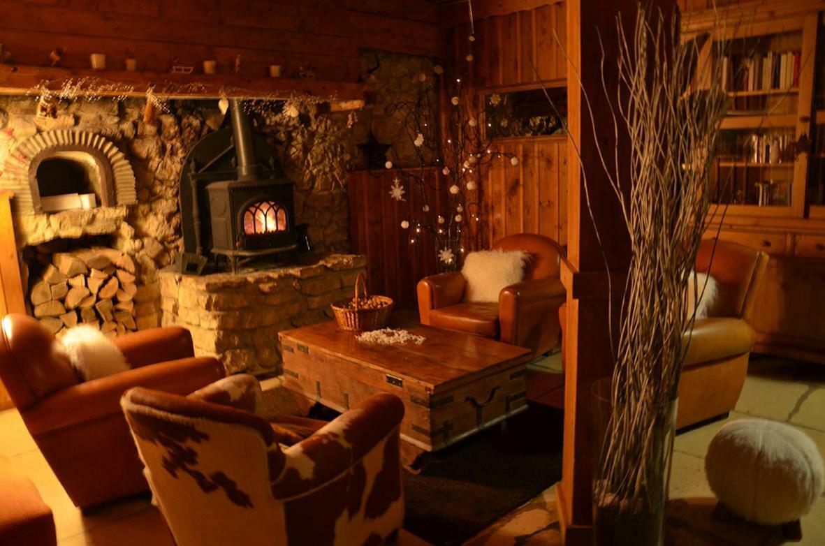 Lodge Hotel Les Rousses Exterior photo